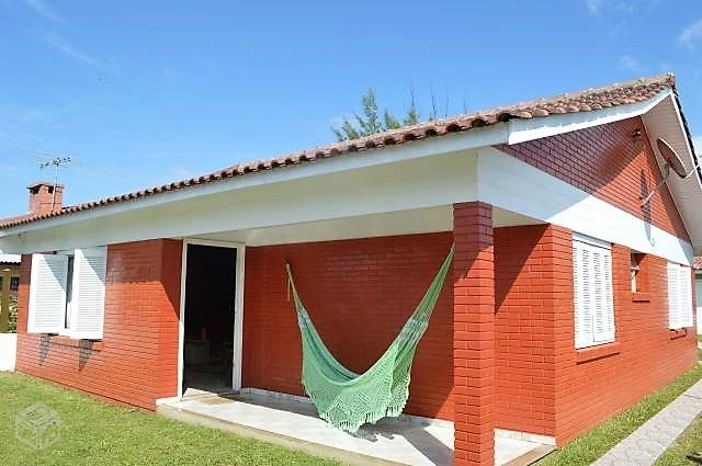 EXCELENTE CASA: 1ª foto da galeria de imagens do imóvel