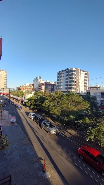 NO CENTRO DA CIDADE: 5ª foto da galeria de imagens do imóvel