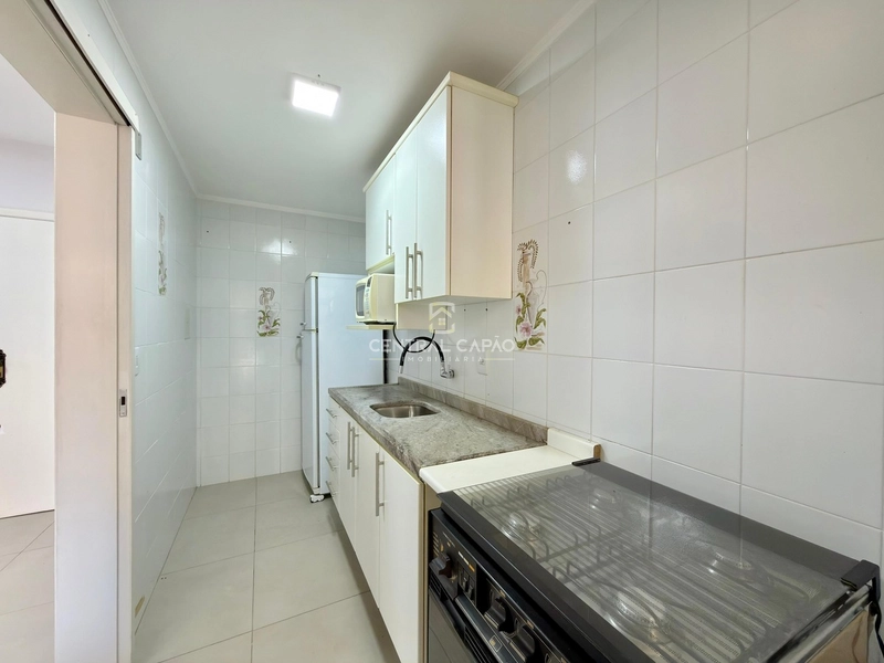 Apto 1 dormitório mobiliado com sacada de frente à venda em Capão: 12ª foto da galeria de imagens do imóvel