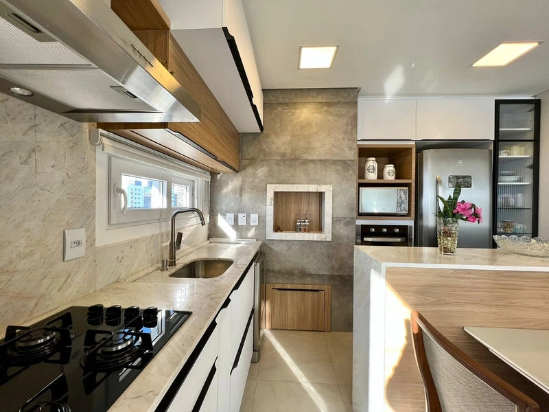 MOBILIADO E DECORADO: 26ª foto da galeria de imagens do imóvel