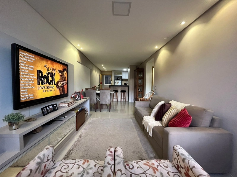 Mobiliado e decorado: 6ª foto da galeria de imagens do imóvel