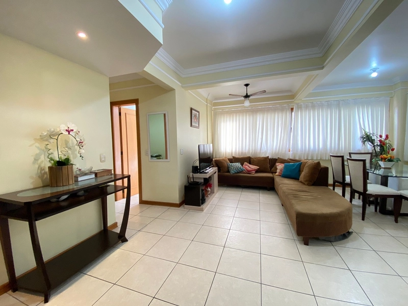 Apartamento de 2 dormitórios no centro de Capão: 2ª foto da galeria de imagens do imóvel