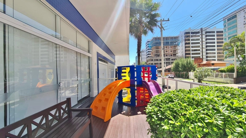 No bairro mais valorizado e apenas 2 quadras da praia: 12ª foto da galeria de imagens do imóvel