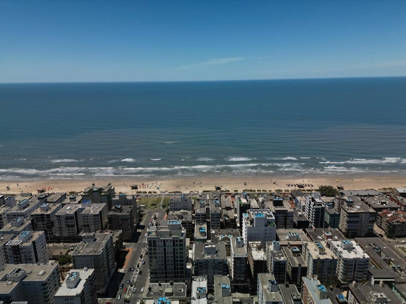 SACADA DE FRENTE: 19ª foto da galeria de imagens do imóvel