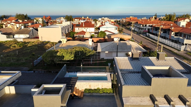 CASA ALTO PADRÃO COM TERRAÇO E PISCINA À VENDA: 35ª foto da galeria de imagens do imóvel