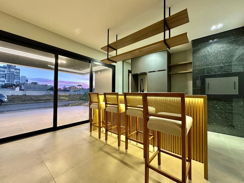 CASA ALTO PADRÃO COM TERRAÇO E PISCINA À VENDA: 47ª foto da galeria de imagens do imóvel