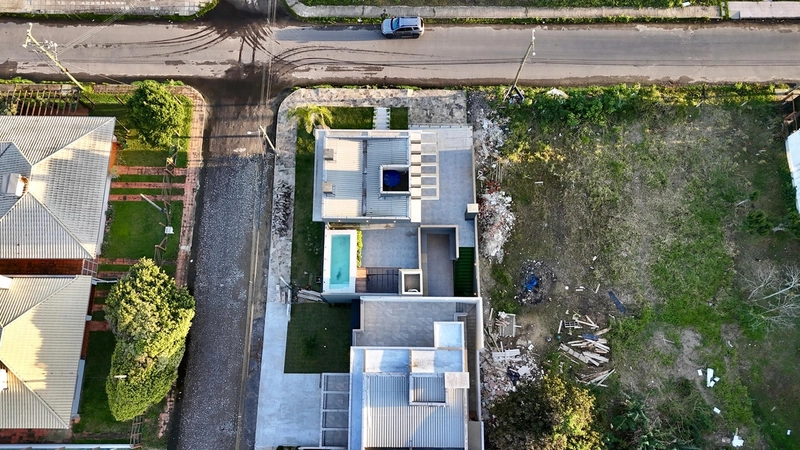 CASA ALTO PADRÃO COM TERRAÇO E PISCINA À VENDA: 30ª foto da galeria de imagens do imóvel