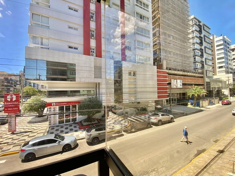 AMPPLO 3 DORMITÓRIOS DE FRENTE PARA AVENIDA E SACADA GIGANTE!: 19ª foto da galeria de imagens do imóvel