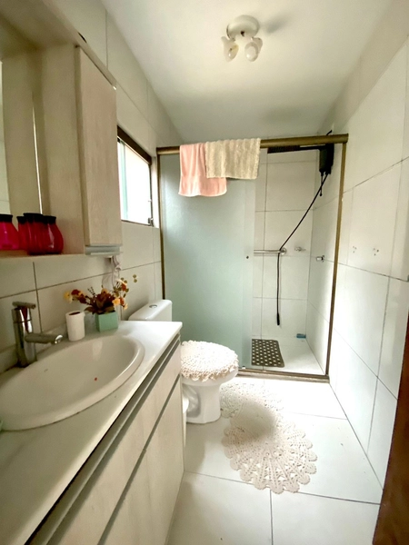 Casa de esquina no bairro Santa Luzia!: 10ª foto da galeria de imagens do imóvel
