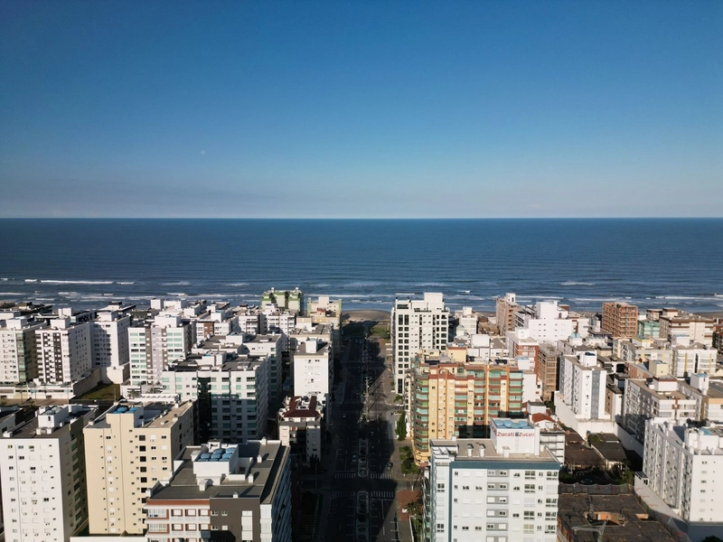 Apartamento 3 dormitórios alto padrão com vista eterna para o mar: 43ª foto da galeria de imagens do imóvel