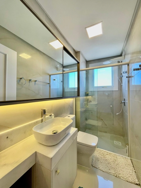 Apartamento 3 dormitórios alto padrão com vista eterna para o mar: 31ª foto da galeria de imagens do imóvel