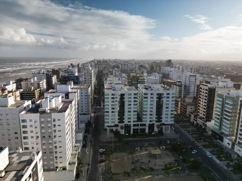 DE FRENTE PARA A PRAÇA SURDOS E MUDOS.: 21ª foto da galeria de imagens do imóvel