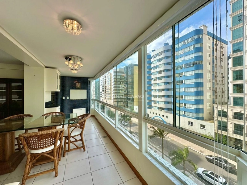 Apartamento 3 dormitórios com vista para o mar à venda em Capão