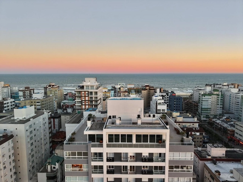 Apartamento 2 dormitórios com sacada de frente alto padrão: 27ª foto da galeria de imagens do imóvel