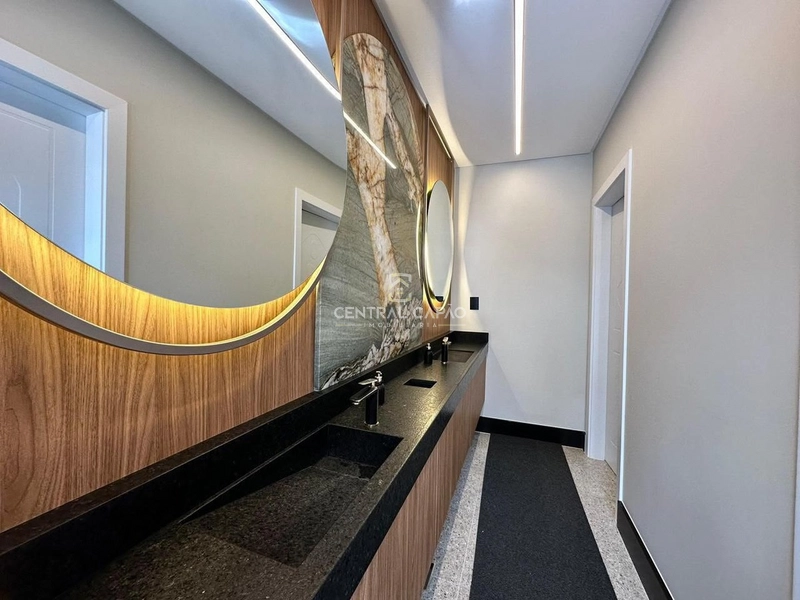 Apartamento 2 dormitórios com sacada de frente alto padrão: 33ª foto da galeria de imagens do imóvel