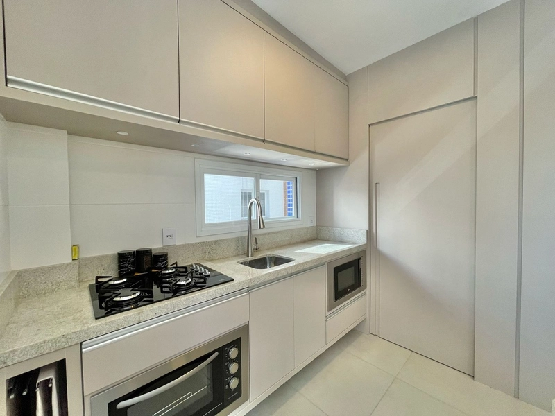 Apartamento 2 quartos decorado no bairro Navegantes em Capão da Canoa: 7ª foto da galeria de imagens do imóvel
