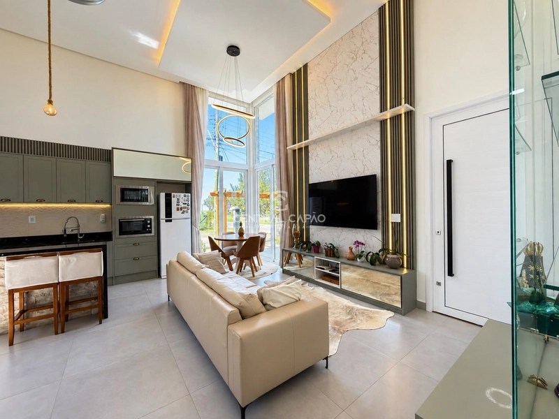 Casa com terraço à apenas 50 metros da praia à venda: 6ª foto da galeria de imagens do imóvel
