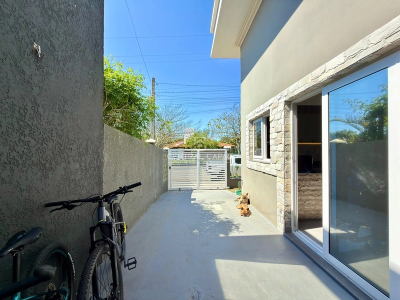 Casa com terraço à apenas 50 metros da praia à venda: 28ª foto da galeria de imagens do imóvel