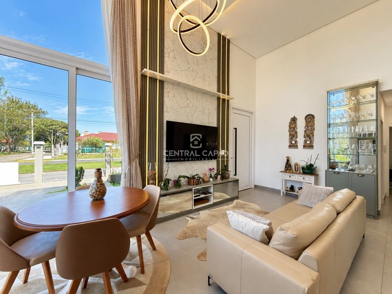 Casa com terraço à apenas 50 metros da praia à venda: 5ª foto da galeria de imagens do imóvel