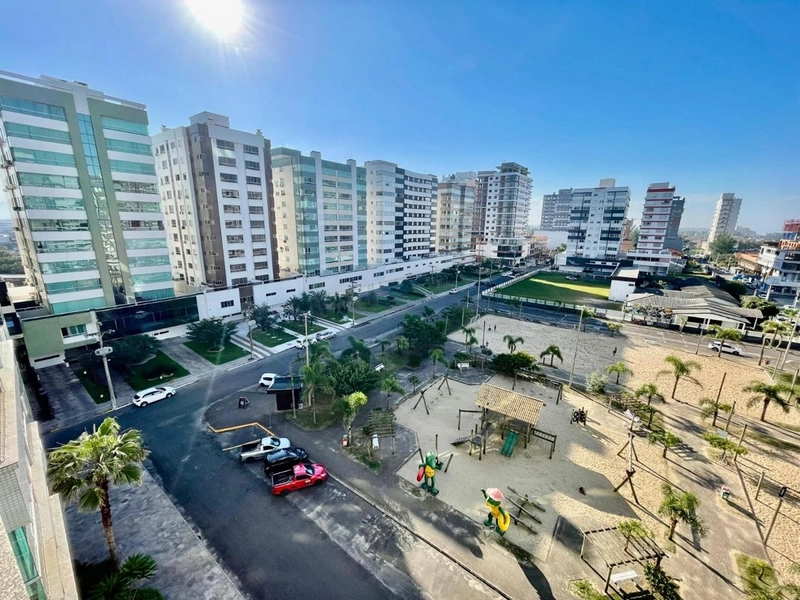 Apartamento de frente para praça.: 31ª foto da galeria de imagens do imóvel