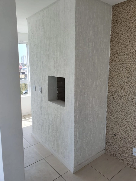 Apartamento de 3 dormitórios de frente: 2ª foto da galeria de imagens do imóvel