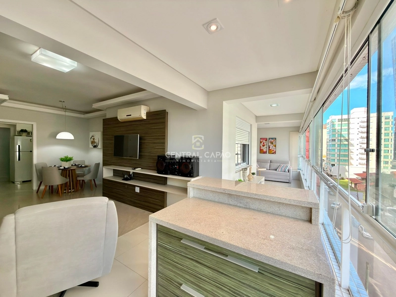 Apartamento 2 dormitórios com ampla área privativa: 2ª foto da galeria de imagens do imóvel
