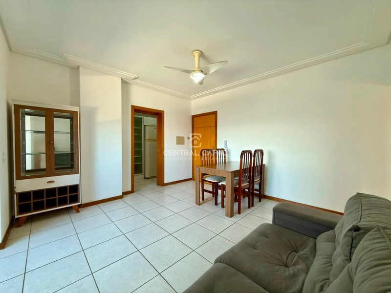 Ótimo apartamento de 2 quartos, 1 suíte, no Centro de Capão da Canoa: 3ª foto da galeria de imagens do imóvel