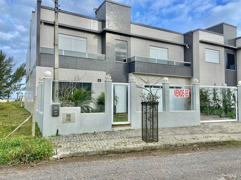 Duplex a venda com 02 quartos em Capão da Canoa!: 3ª foto da galeria de imagens do imóvel