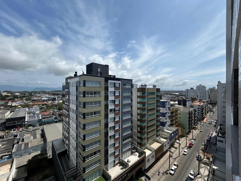 Apartamento de frente 3 dormitórios em edifício novo