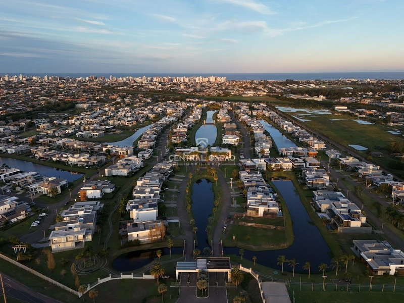 Sobrado 4 suítes à venda no Capão Ilhas: 4ª foto da galeria de imagens do imóvel