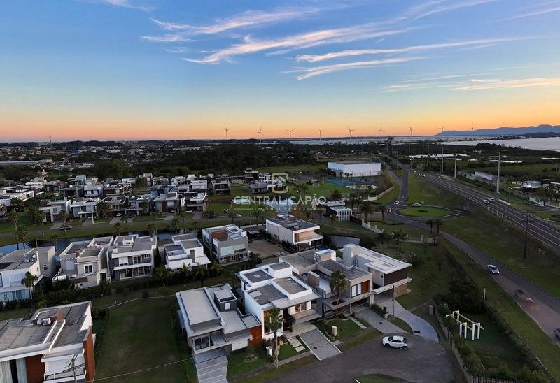 Sobrado 4 suítes à venda no Capão Ilhas: 3ª foto da galeria de imagens do imóvel