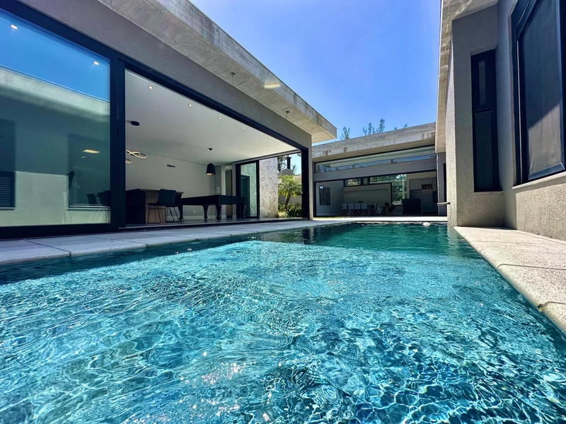 VENDO CASA ESPETACULAR EM ATLÂNTIDA: 2ª foto da galeria de imagens do imóvel