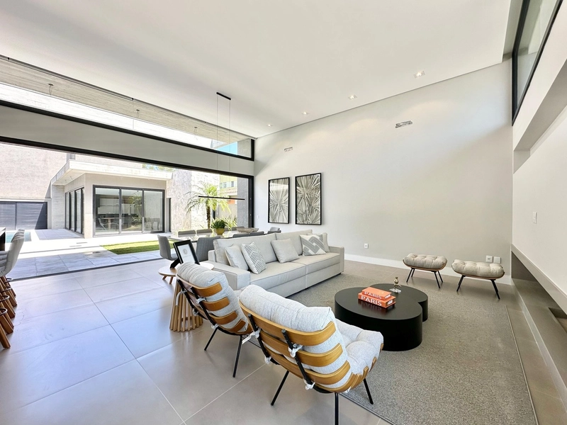 VENDO CASA ESPETACULAR EM ATLÂNTIDA: 4ª foto da galeria de imagens do imóvel