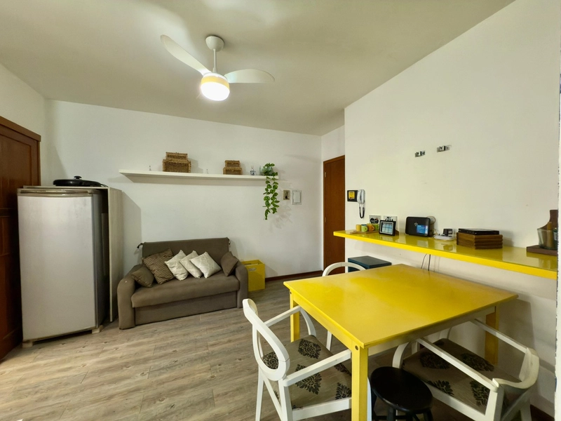 Apartamento de 1 dormitório com box de garagem em Capão da Canoa: 4ª foto da galeria de imagens do imóvel