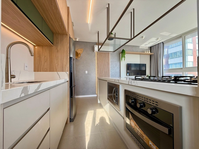 APARTAMENTO MOBILIADO E DECORADO COM EXCELENTE INFRAESTRUTURA: 3ª foto da galeria de imagens do imóvel