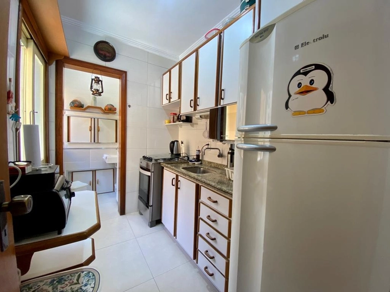 Apartamento 1 dormitório, no centro de Capão, 1 quadra do mar.: 3ª foto da galeria de imagens do imóvel