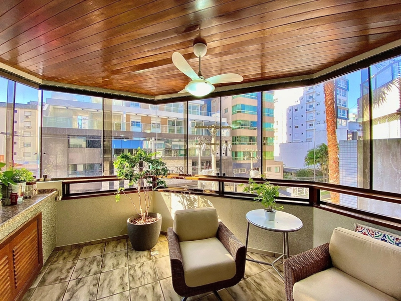 3 DORMITÓRIOS + DEPENDENCIA REPAGINADO