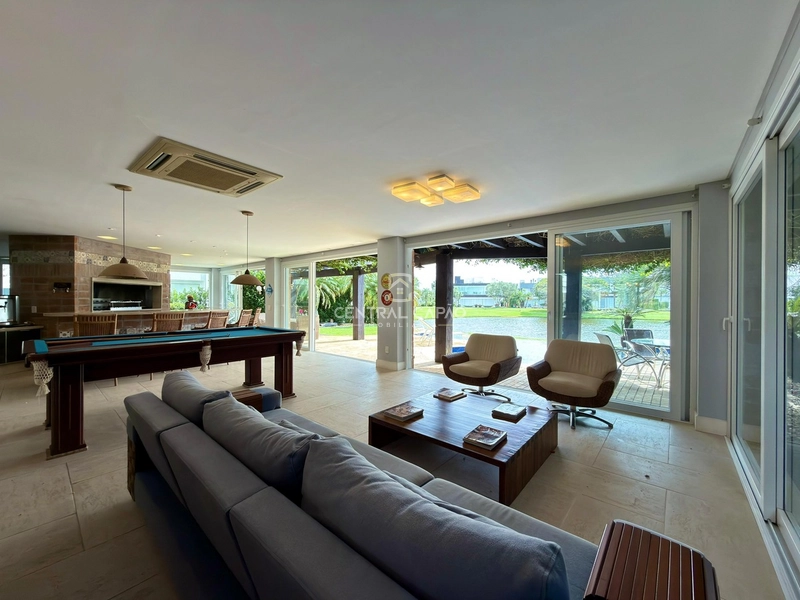 Sobrado 5 suítes beira lago à venda no Bosques de Atlântida: 9ª foto da galeria de imagens do imóvel