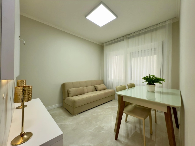 APARTAMENTO 1 DORMITÓRIO JUNTO A PRAÇA: 1ª foto da galeria de imagens do imóvel