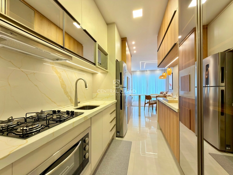 Apartamento 2 dormitórios com sacada de frente à uma quadra do mar: 13ª foto da galeria de imagens do imóvel
