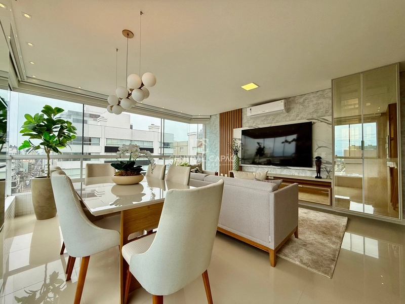 Apartamento de 3 dormitórios com vista mar, bairro Navegantes em Capão