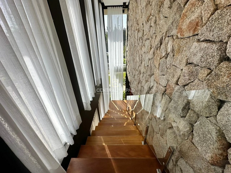 Sobrado 4 suítes alto padrão em condomínio Xangri-Lá: 20ª foto da galeria de imagens do imóvel