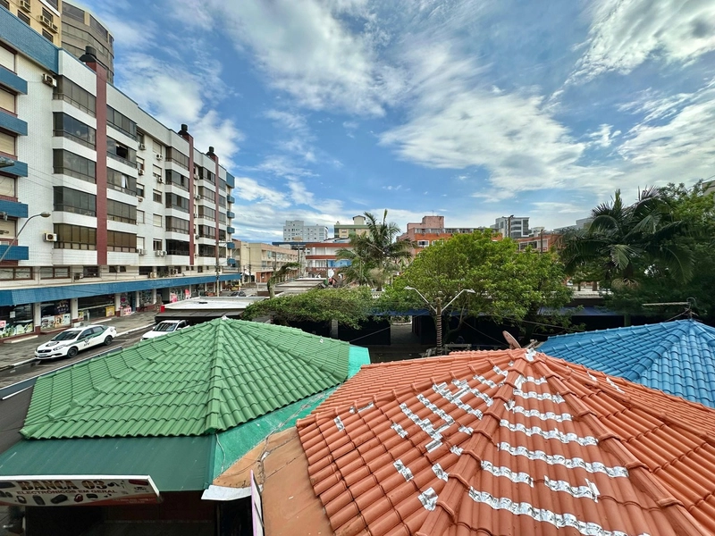 Sacada de Frente: 3ª foto da galeria de imagens do imóvel