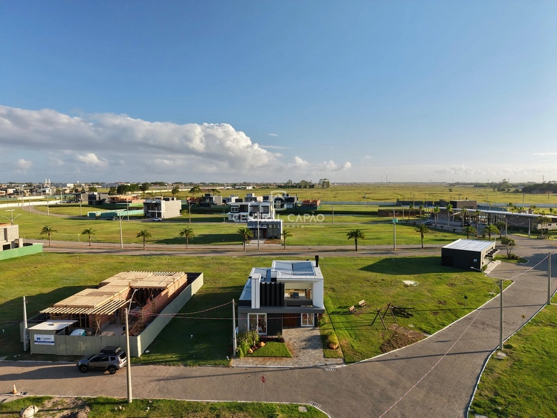 Casa 3 suítes mobiliada e decorada à venda em condomínio em Xangri-Lá: 28ª foto da galeria de imagens do imóvel