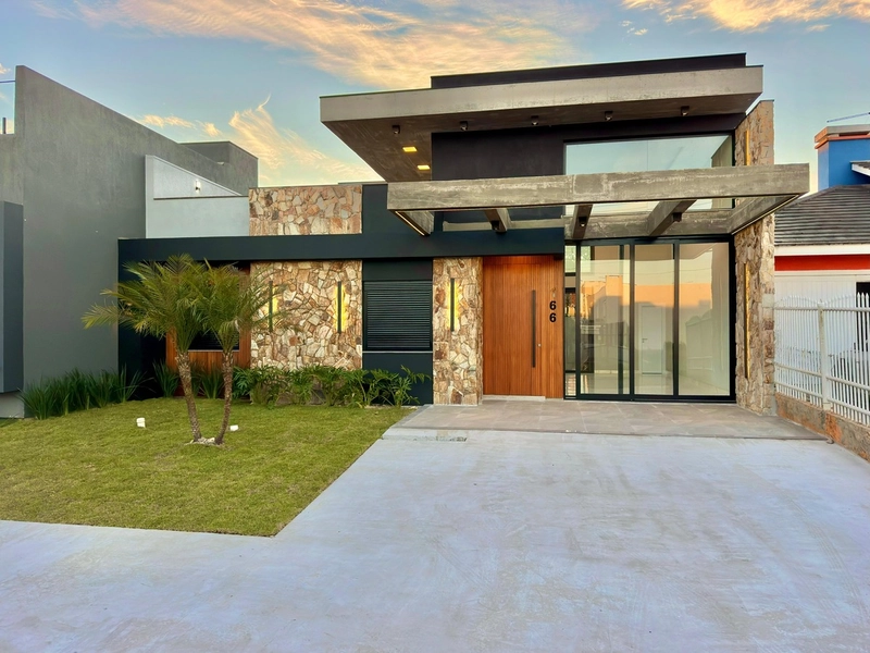 CASA ALTO PADRÃO COM TERRAÇO À VENDA: 1ª foto da galeria de imagens do imóvel