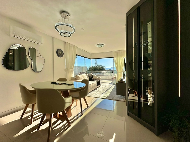 APARTAMENTO 2 DORMITÓRIOS COM AMPLO TERRAÇO À VENDA: 9ª foto da galeria de imagens do imóvel