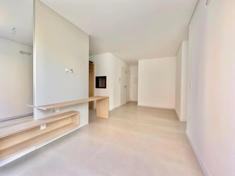 APARTAMENTO 2 DORMITÓRIOS COM TERRAÇO AMPLO À VENDA EM CAPÃO: 3ª foto da galeria de imagens do imóvel