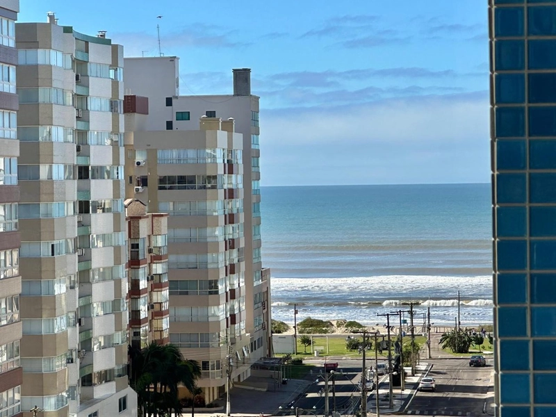 APARTAMENTO À VENDA! DE ESQUINA COM VISTA PARA O MAR: 5ª foto da galeria de imagens do imóvel