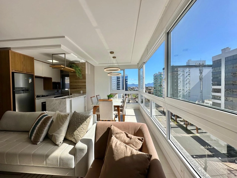 APARTAMENTO À VENDA! DE ESQUINA COM VISTA PARA O MAR: 4ª foto da galeria de imagens do imóvel