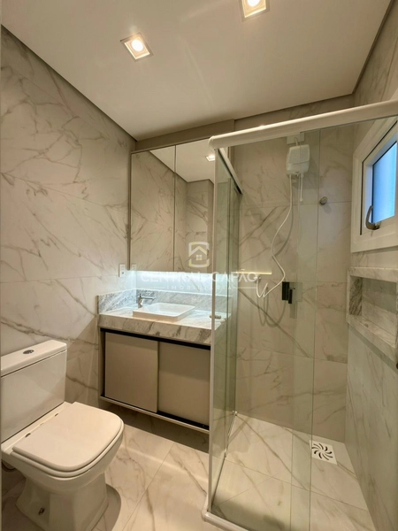 Apartamento de 2 suítes decorado próximo ao mar em Capão da Canoa: 20ª foto da galeria de imagens do imóvel